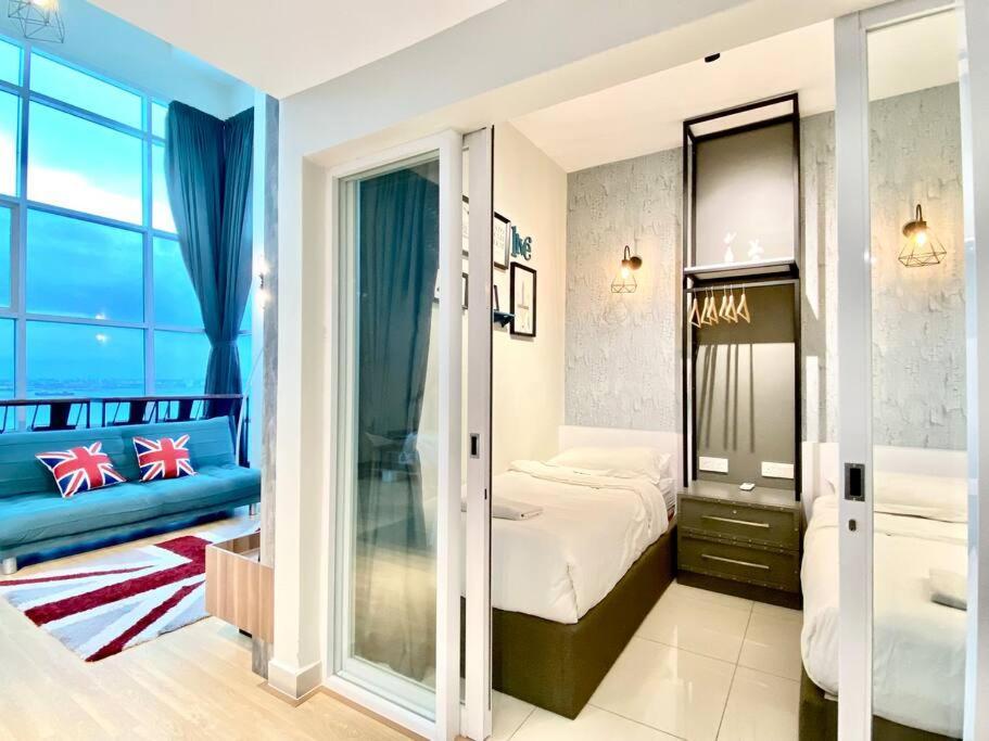 Maritime #pool Table #full Seaview #georgetown #6pax #2br 2bath #1king 2single 2floor Mattress #quality Well Maintained #private Host Jelutong