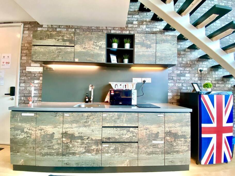 Maritime #pool Table #full Seaview #georgetown #6pax #2br 2bath #1king 2single 2floor Mattress #quality Well Maintained #private Host Jelutong