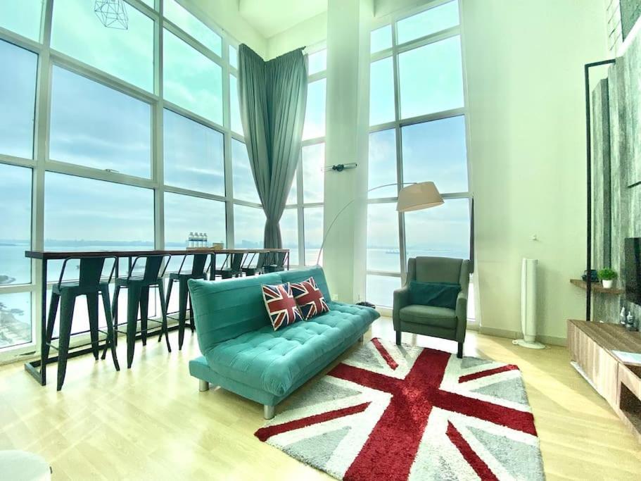 Maritime #pool Table #full Seaview #georgetown #6pax #2br 2bath #1king 2single 2floor Mattress #quality Well Maintained #private Host Apartment Jelutong