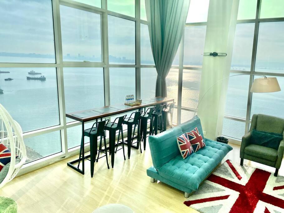 Maritime #pool Table #full Seaview #georgetown #6pax #2br 2bath #1king 2single 2floor Mattress #quality Well Maintained #private Host Jelutong