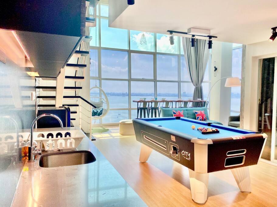 Maritime #pool Table #full Seaview #georgetown #6pax #2br 2bath #1king 2single 2floor Mattress #quality Well Maintained #private Host Jelutong
